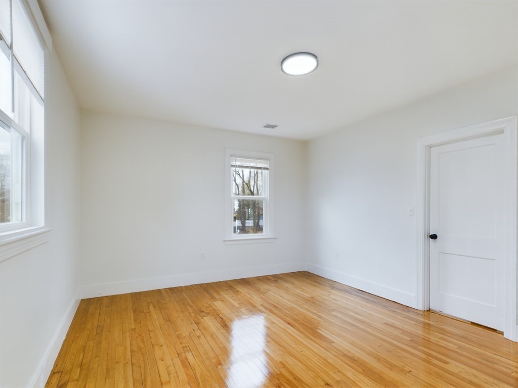 2 bed, 1 bath apartment for rent at 37 South St Unit 8, Foxborough — photo 3 of 7