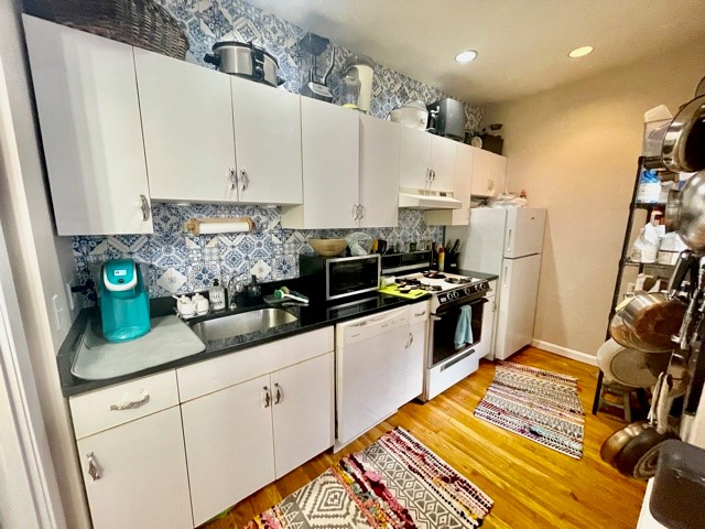 3 bed, 1.5 bath apartment for rent at 19 Sheafe St Unit 2, North End — photo 3 of 15