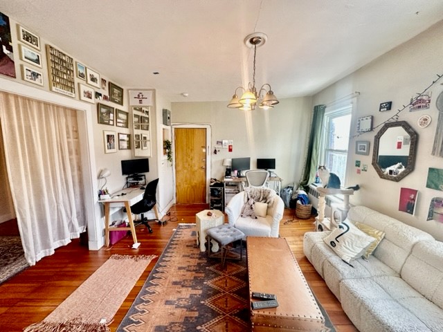 2 bed, 1 bath apartment for rent at 435 Hanover St Unit 4, North End — photo 3 of 13