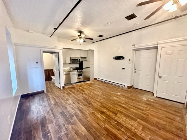 Studio bed, 1 bath apartment for rent at 223 Endicott St Unit 3B, North End — photo 3 of 14