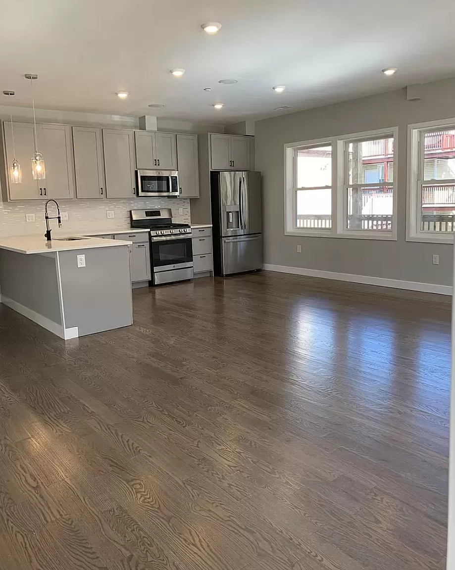 2 bed, 2 bath apartment for rent at 10 Ruthven Park Unit 2, Dorchester — photo 3 of 7