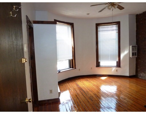1 bed, 1 bath apartment for rent at 700 Huron Ave Unit 20F, West Cambridge — photo 2 of 2