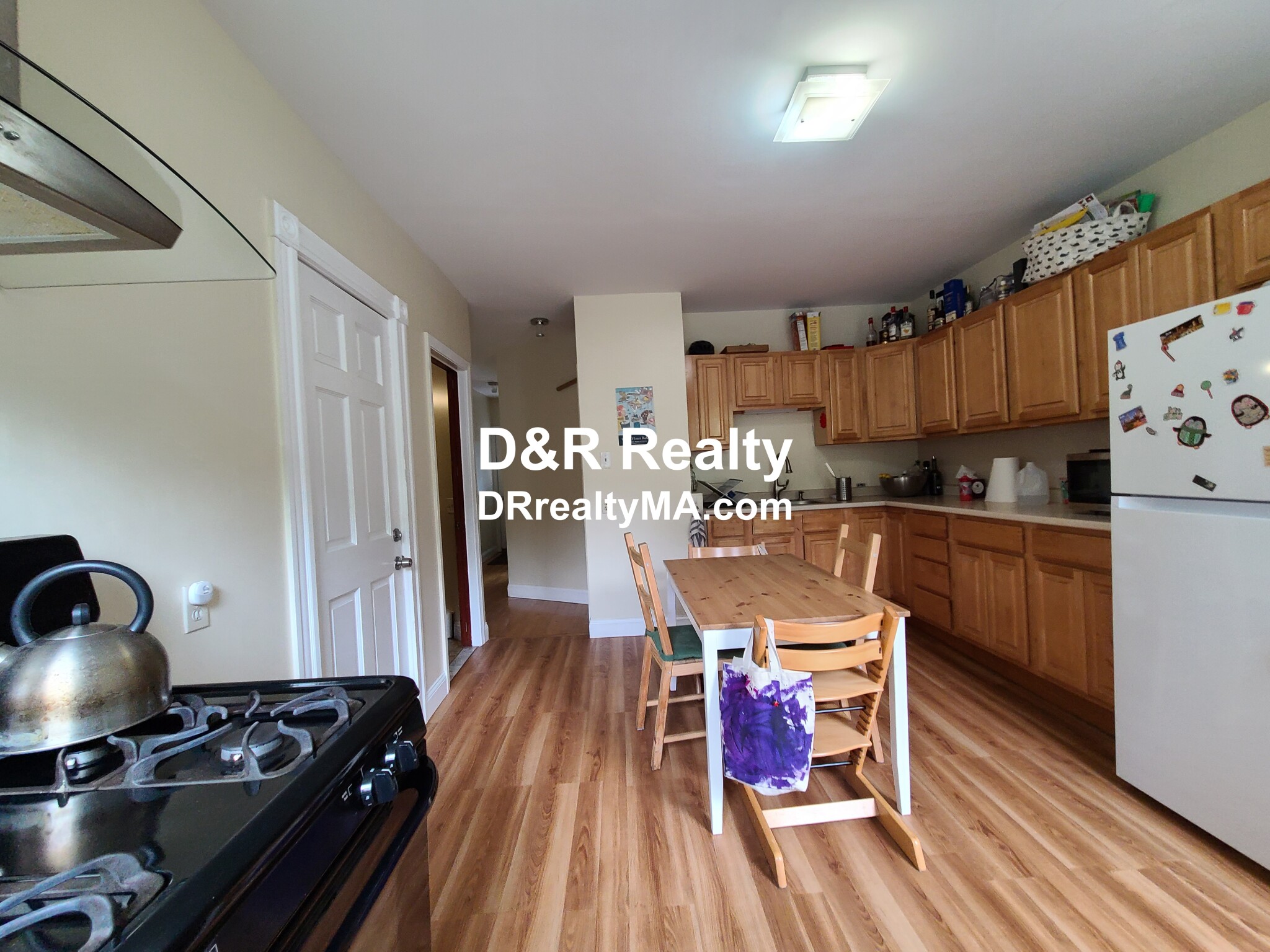 2 bed, 1 bath apartment for rent at 18 Holmes St Unit 1, Allston — photo 3 of 18