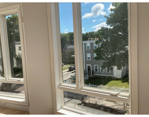 2 bed, 2 bath apartment for rent at 4383 Washington Unit 2, Roslindale — photo 9 of 11
