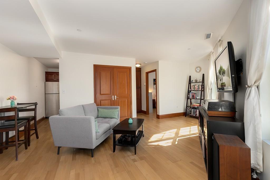 1 bed, 1 bath apartment for rent at 2440 Massachusetts Ave Unit 27, Mid Cambridge — photo 2 of 13