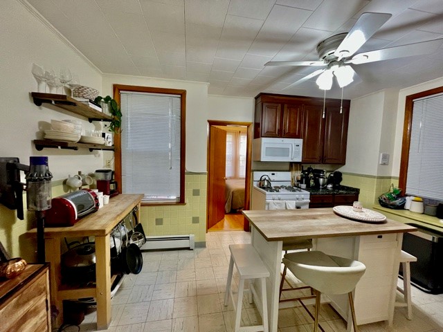 1.5 bed, 1 bath apartment for rent at 1 Unity Unit 2, North End — photo 3 of 19