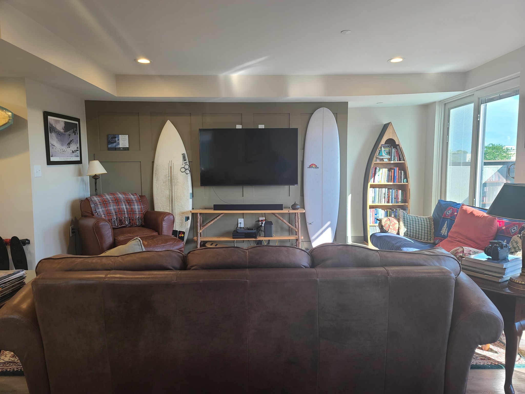 3 bed, 2 bath apartment for rent at 246 West Broadway Unit 3, South Boston — photo 1 of 27