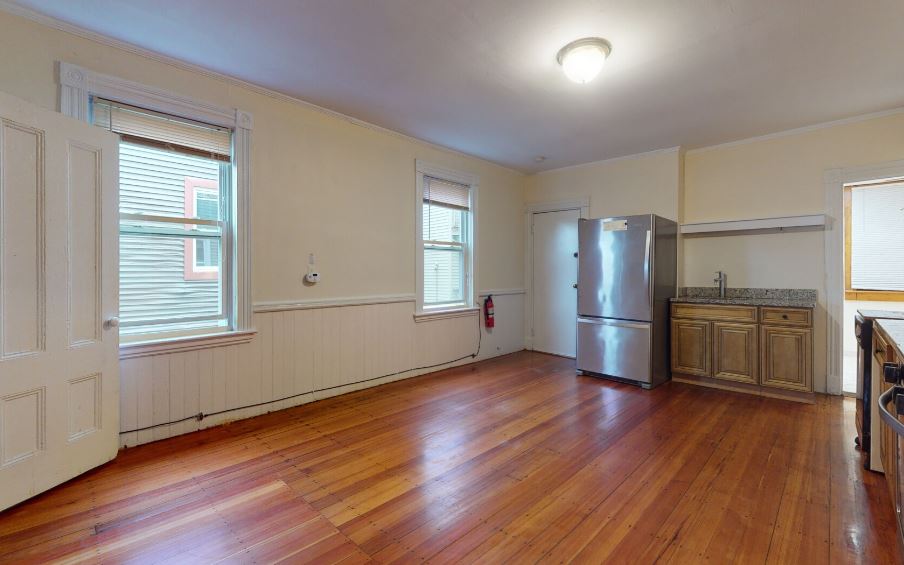 2 bed, 1 bath apartment for rent at 192 Hillside St Unit 1, Jamaica Plain