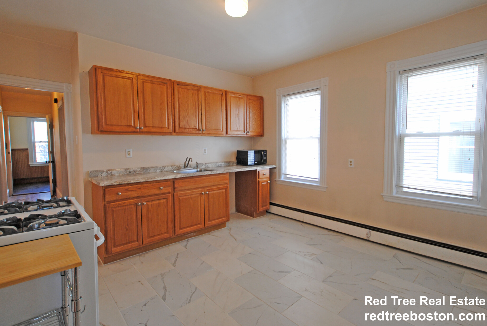 3 bed, 1 bath apartment for rent at 32 Raven St Unit 2, Dorchester — photo 8 of 9