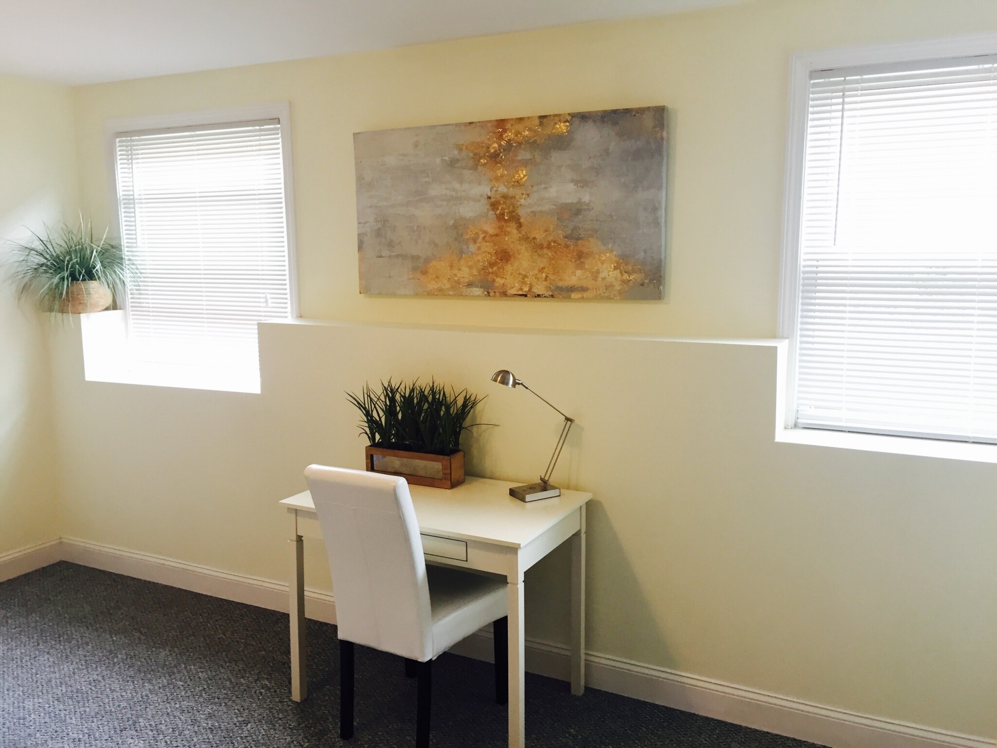 4 bed, 2 bath apartment for rent at 30 Hopedale St Unit 1, Allston — photo 4 of 8