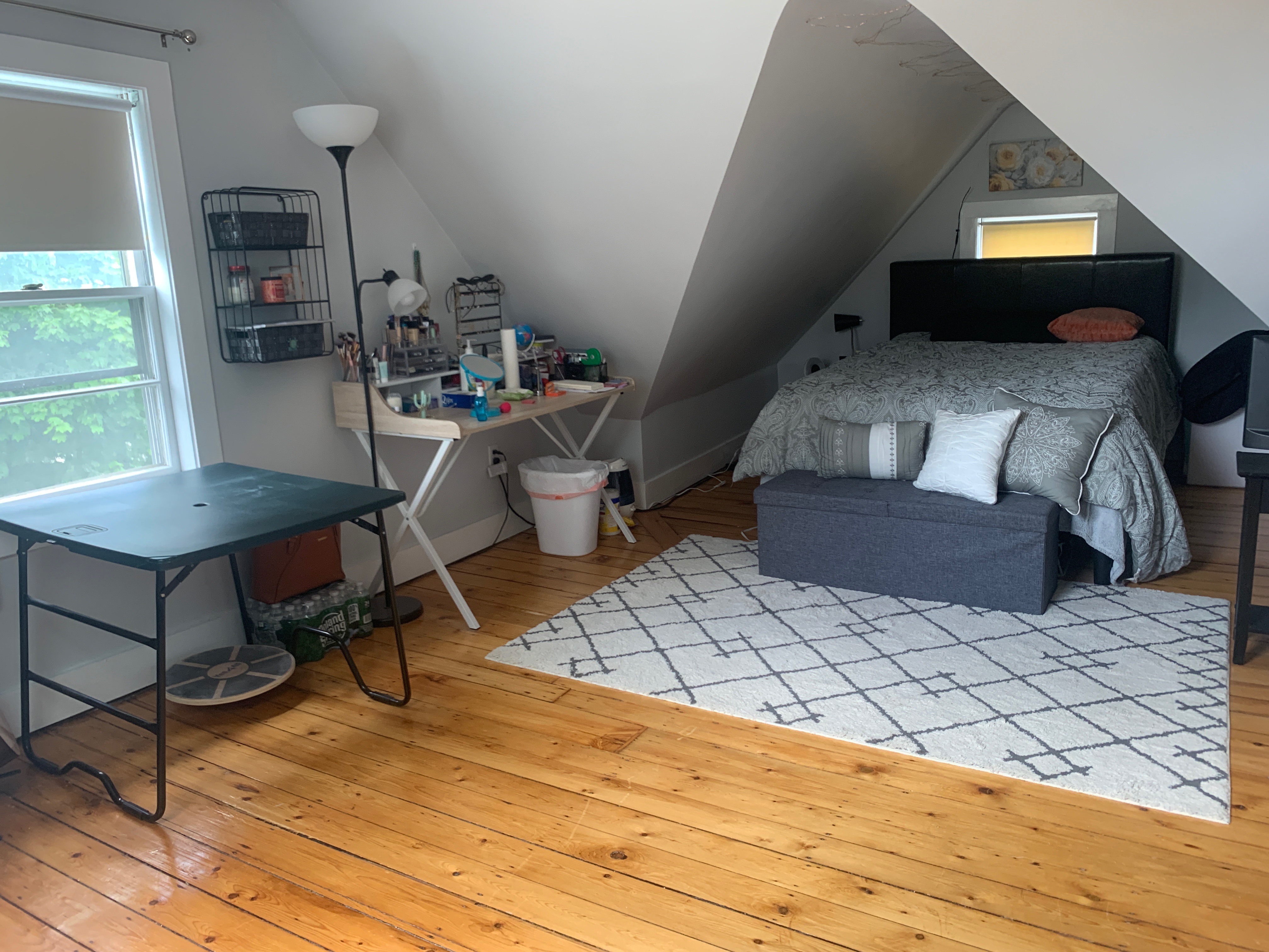 3 bed, 1 bath apartment for rent at 9 Van Norden St Unit 2, North Cambridge — photo 3 of 7