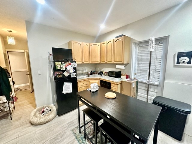 2 split bed, 1 bath apartment for rent at 220 Hanover St Unit 14R, North End — photo 3 of 13
