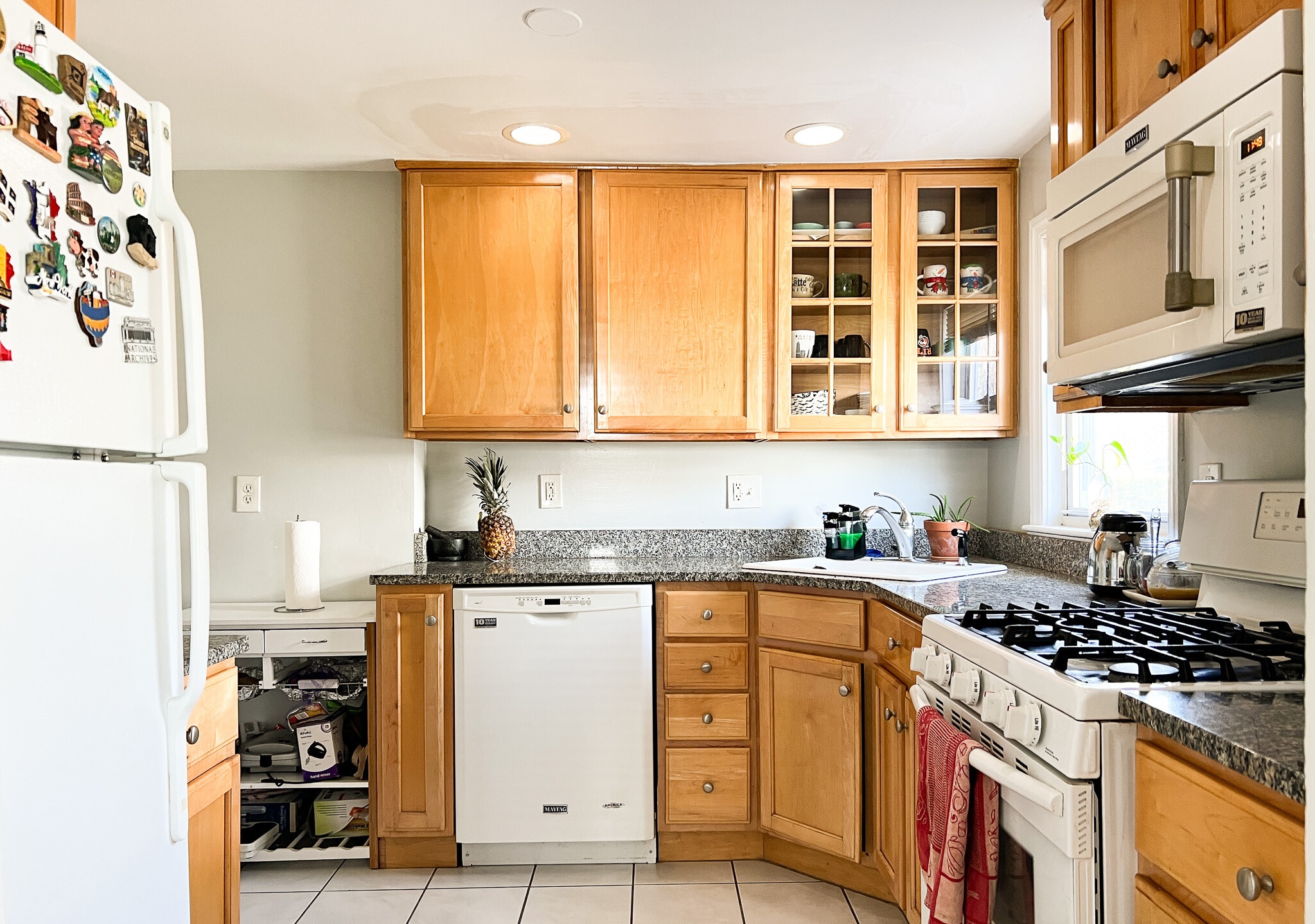 2.5 bed, 1 bath apartment for rent at 104 Forest St Unit 1, Arlington — photo 3 of 9