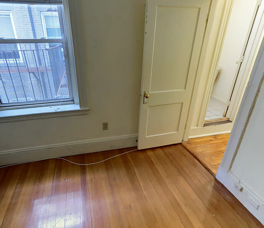 2 bed, 1 bath apartment for rent at 54 Queensberry St Unit 7, Fenway — photo 3 of 6