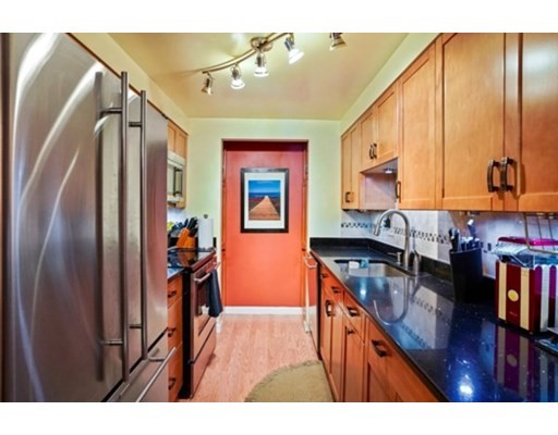 2 bed, 1.5 bath apartment for rent at 357 Commercial St Unit 302, Waterfront — photo 23 of 25