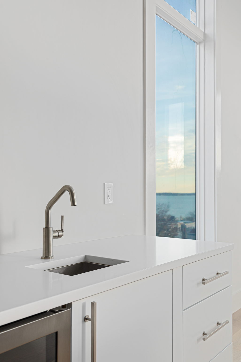 3 bed, 3.5 bath apartment for rent at 409 E 7th St Unit Penthouse, South Boston — photo 14 of 39