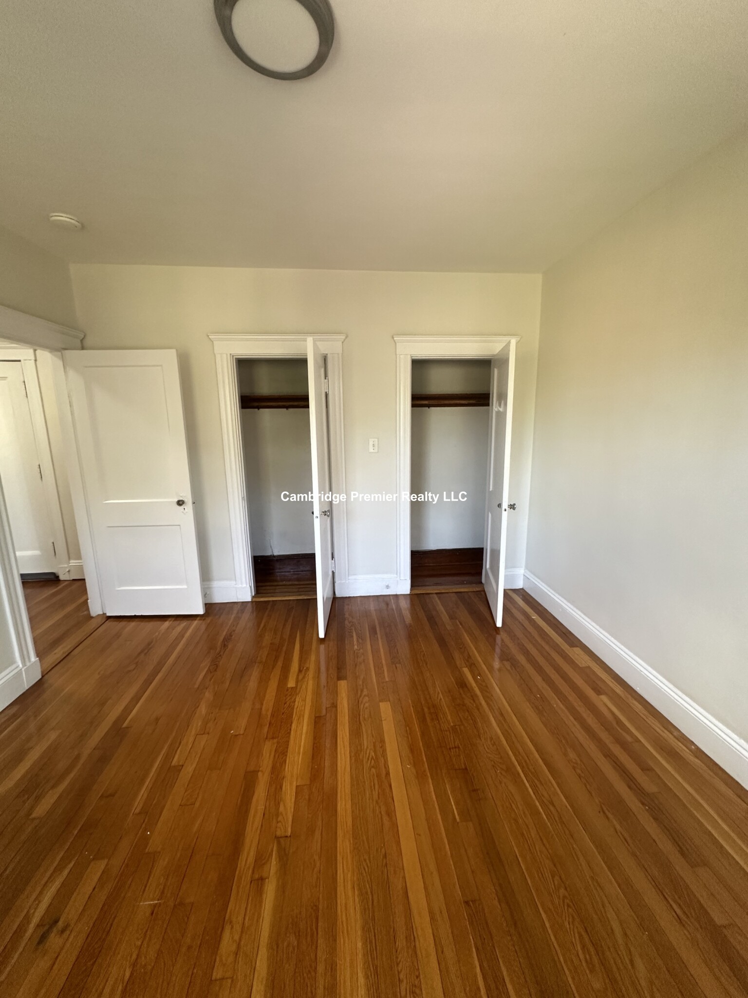 30 Langdon St, Neighborhood Nine