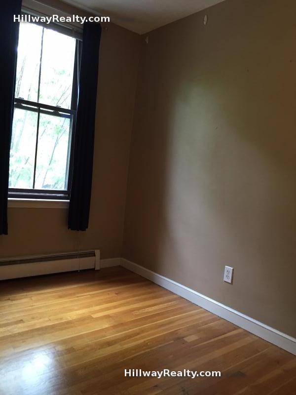 2 bed, 1 bath apartment for rent at 7 Wigglesworth St Unit 3, Mission Hill — photo 6 of 6