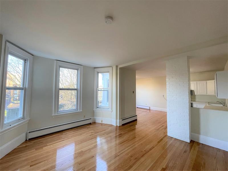 24 Chestnut St, Malden