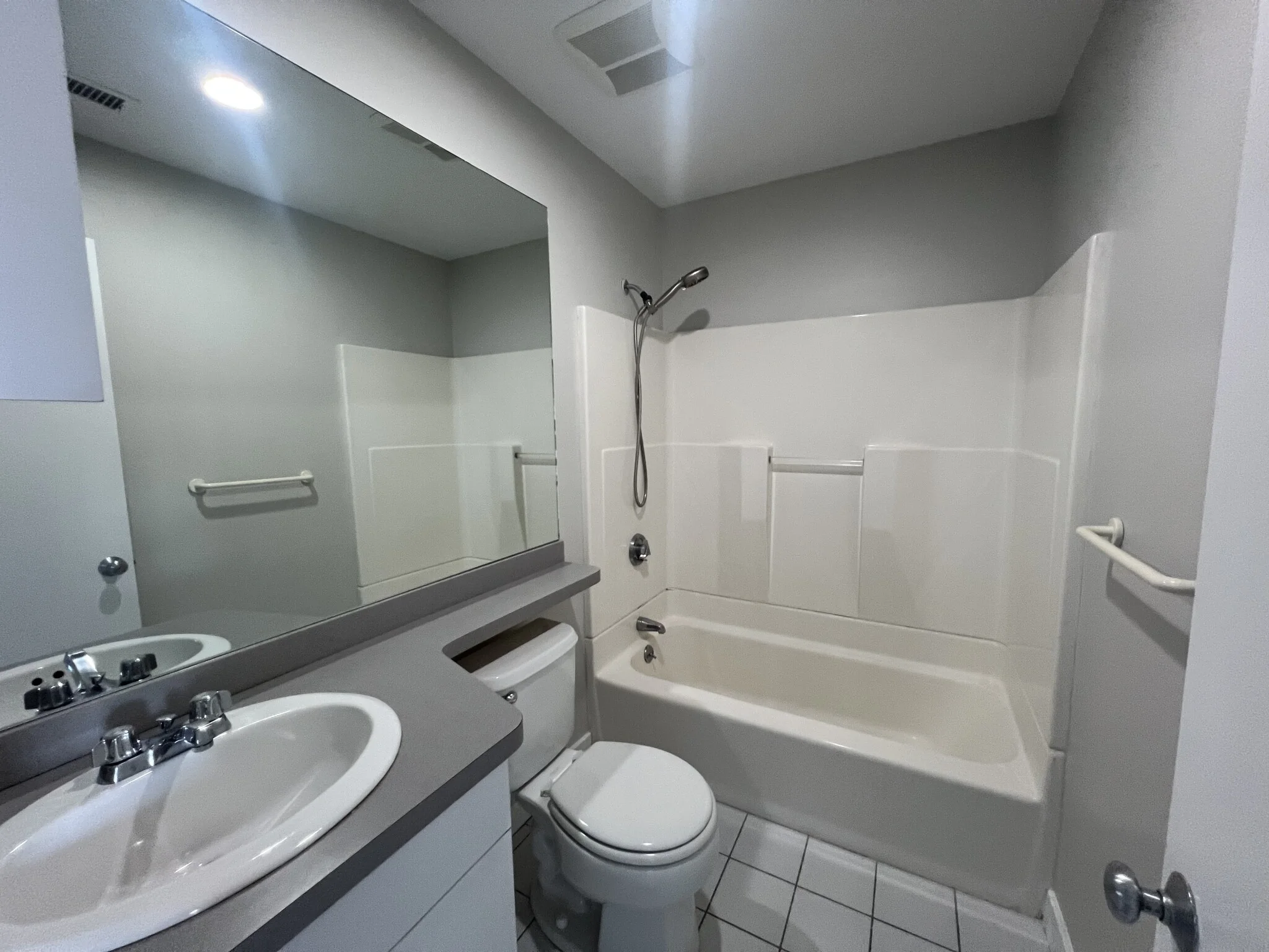 1661 Washington St, South End