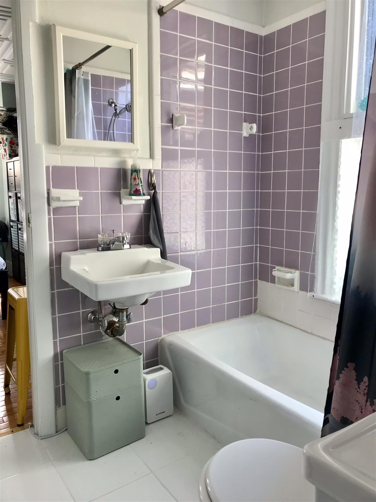 1 bed, 1 bath apartment for rent at 145 Orchard St Unit 4, Malden — photo 4 of 9