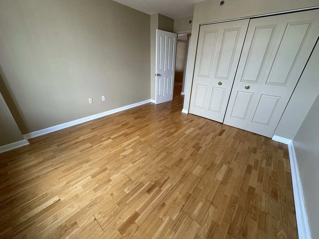 10 Museum Way, East Cambridge