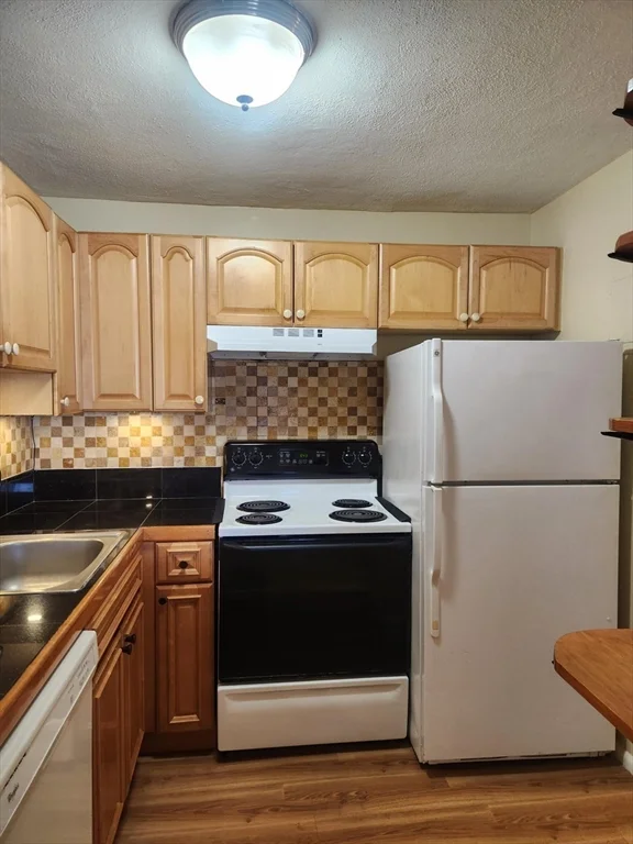 135 East Main St, Westborough