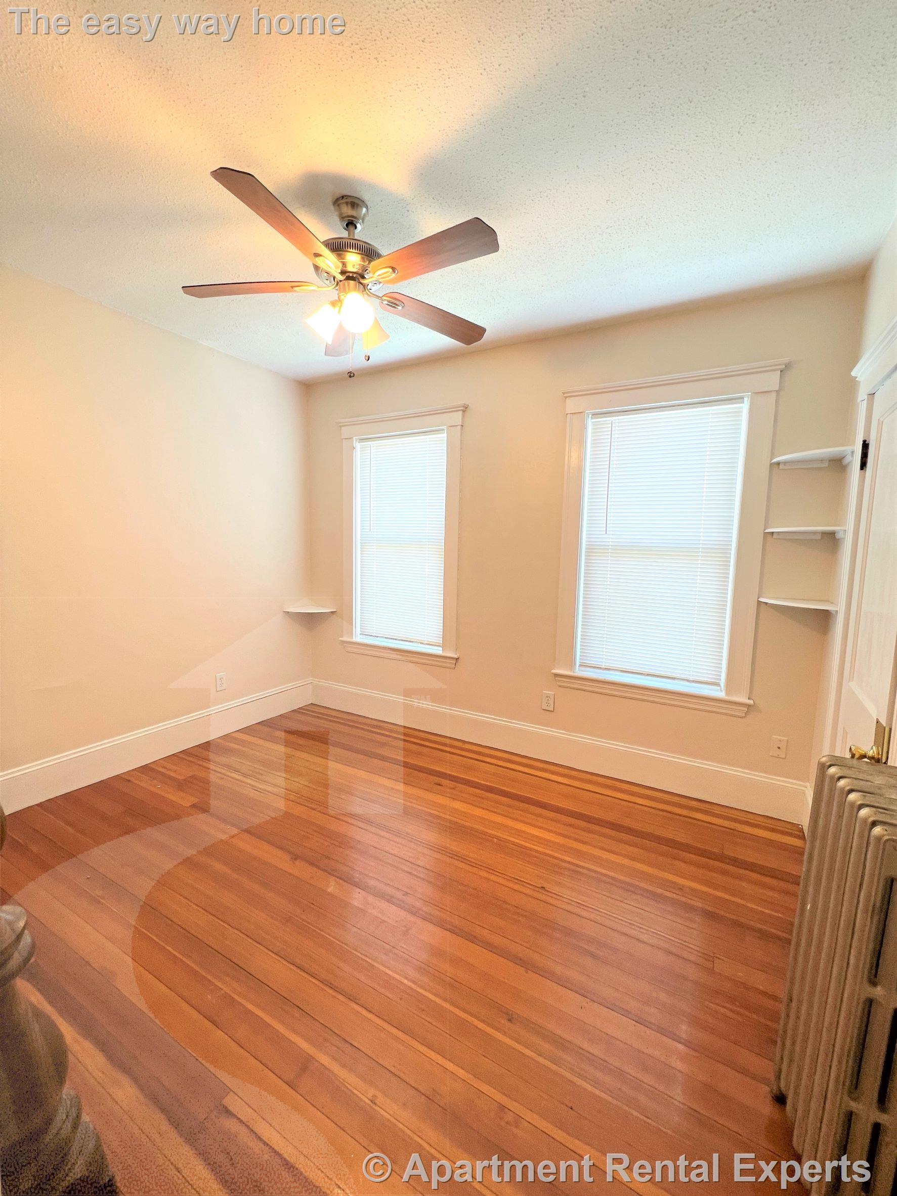 223 Holland St, Davis Square