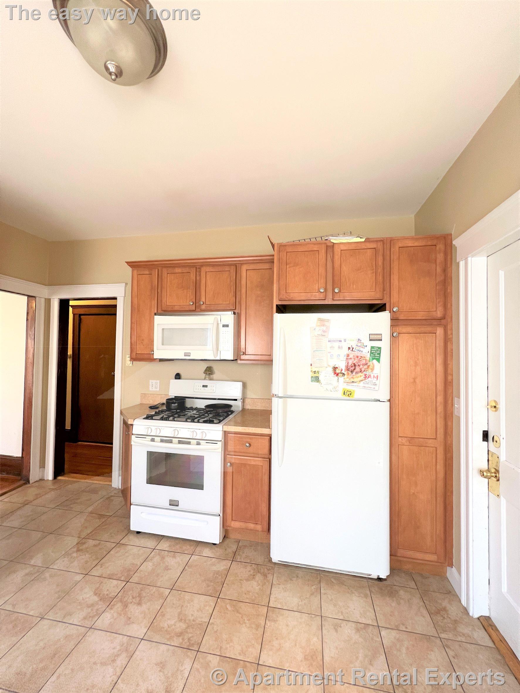 223 Holland St, Davis Square