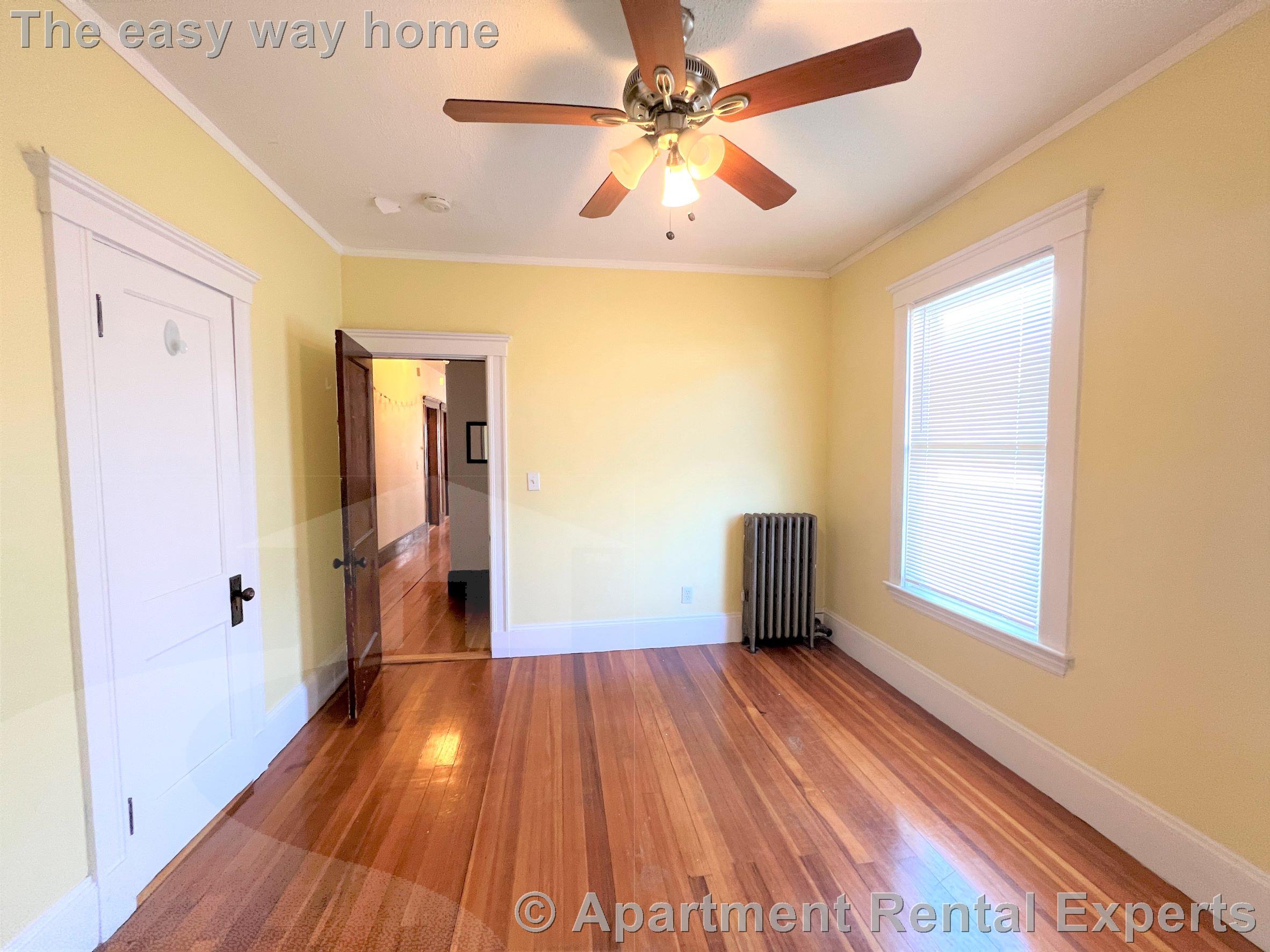 223 Holland St, Davis Square