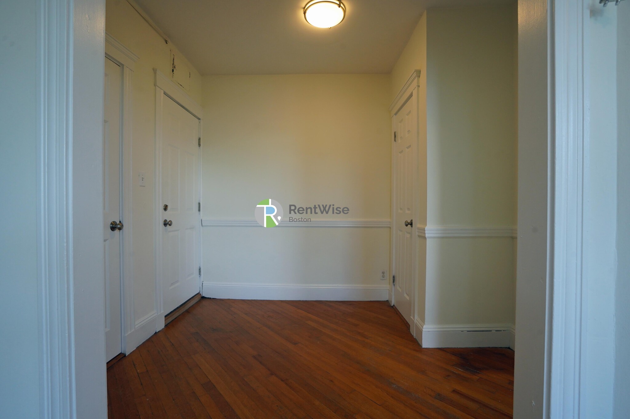 1848 Commonwealth Ave, Brighton