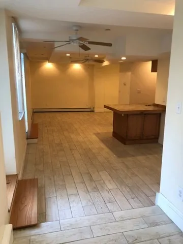 360 Riverway, Mission Hill