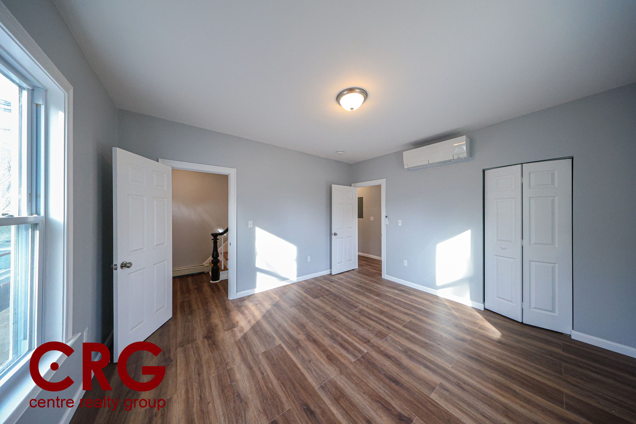 81 Alder St, South Side