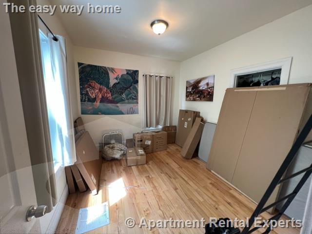 128 Cedar St, Davis Square