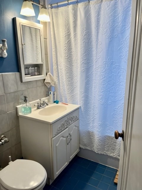 1949 Commonwealth Ave, Brighton