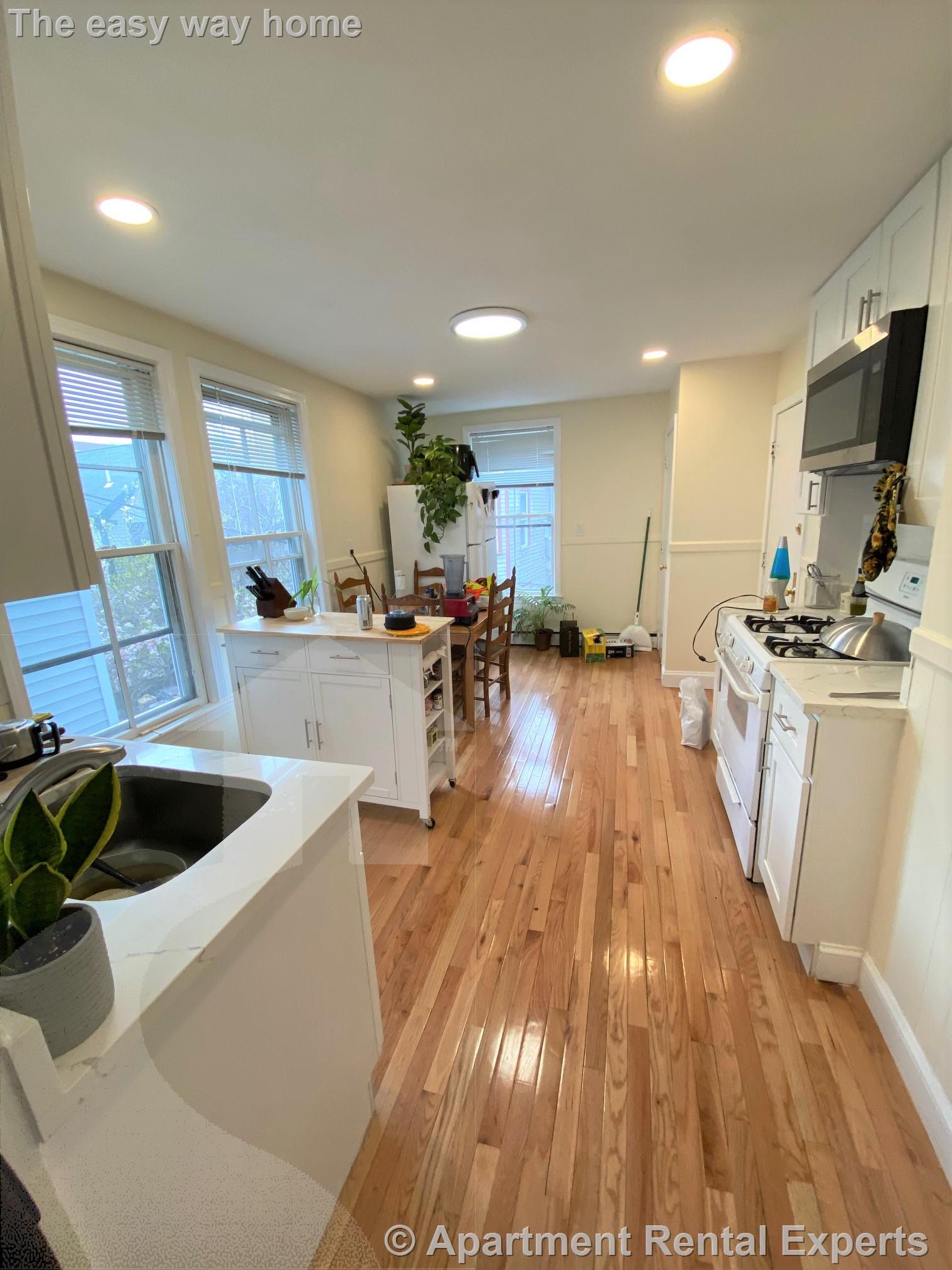 359-361 Western Ave, Cambridgeport