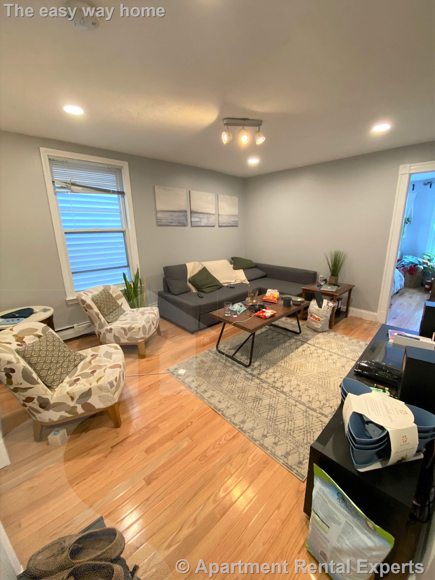 359-361 Western Ave, Cambridgeport