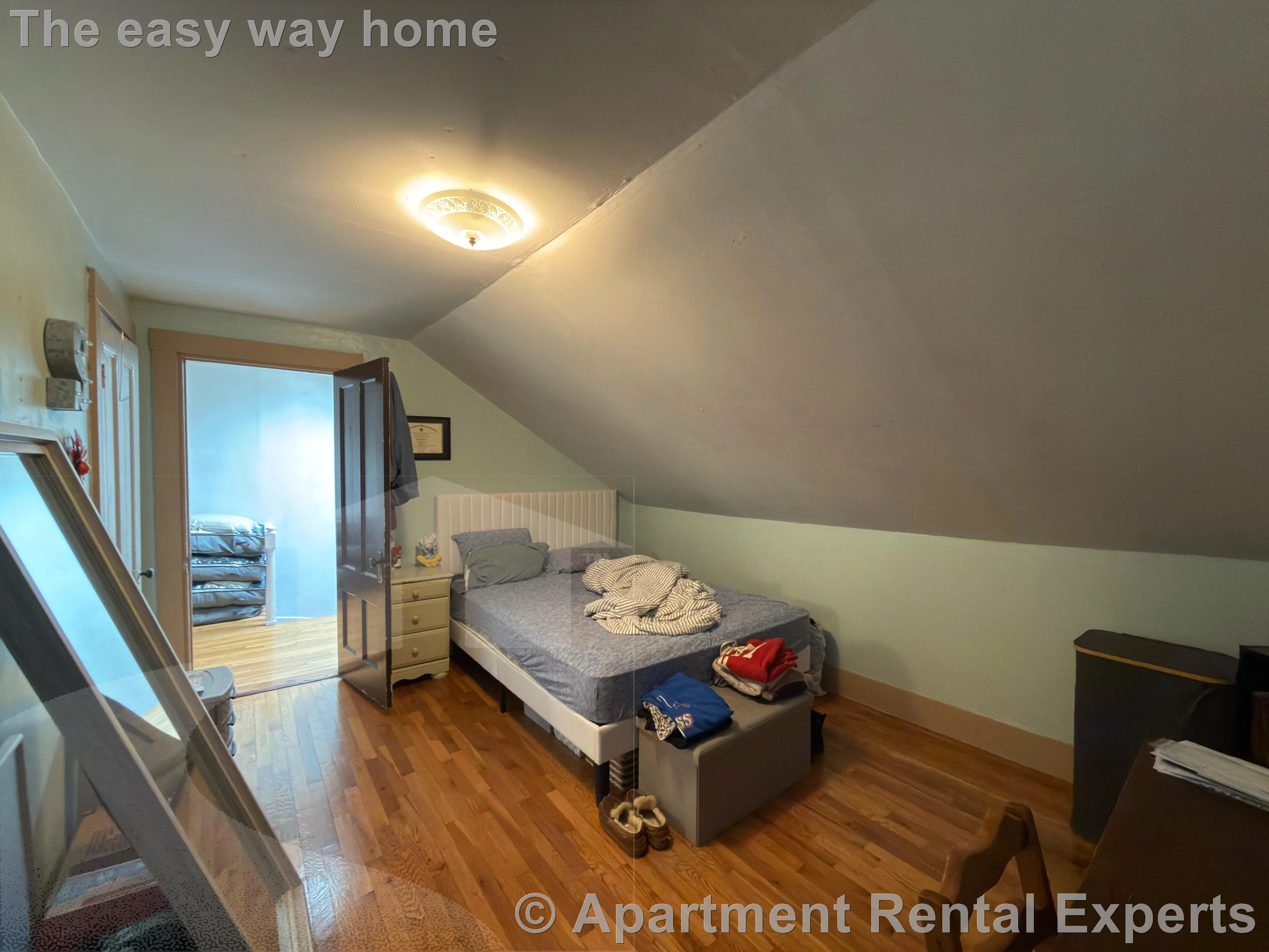 19B Strathmore Rd, Magoun Square