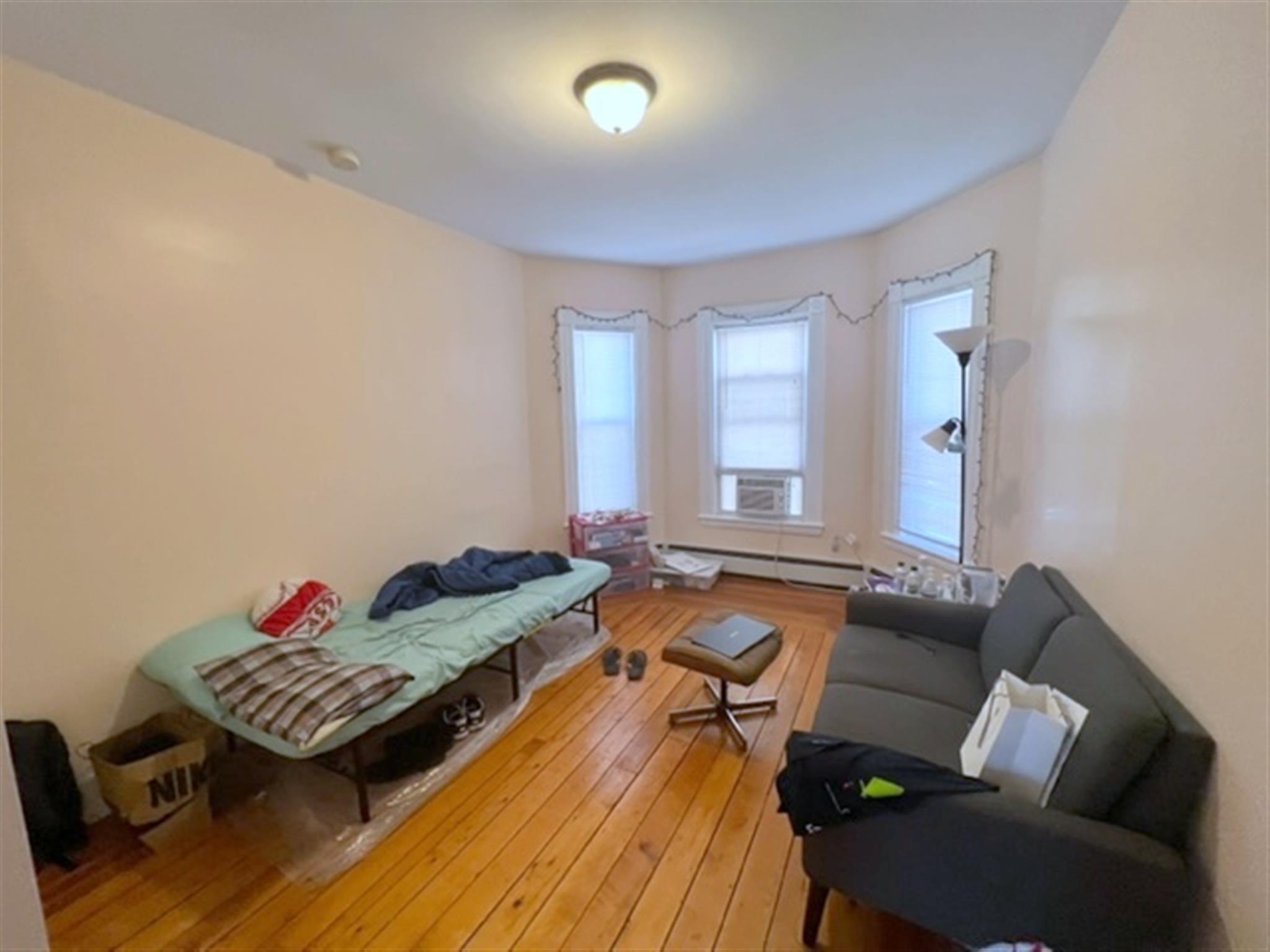 3 bed, 1 bath apartment for rent at 17-19 Cutter Ave Unit 1, Davis Square — photo 16 of 17