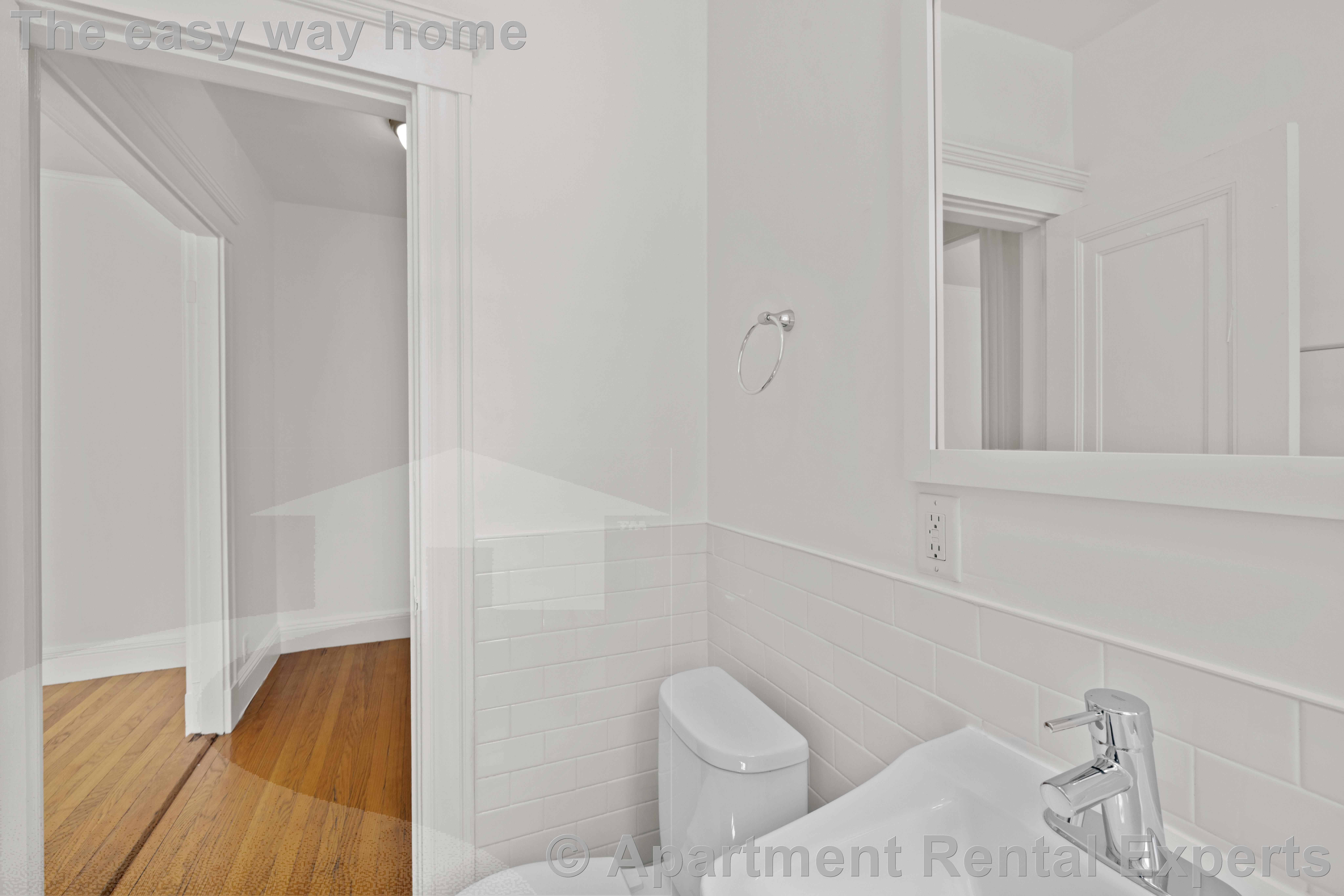 172 Maple St, Malden Center