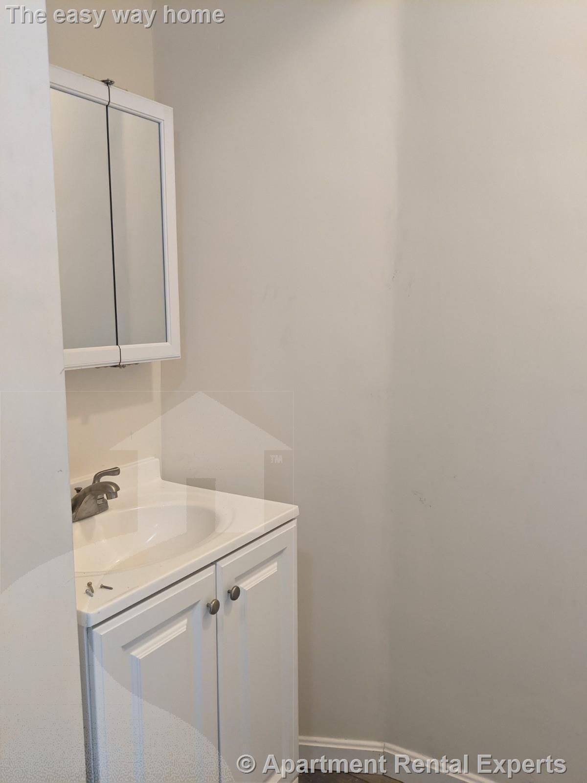 2 Evergreen Sq, Porter Square