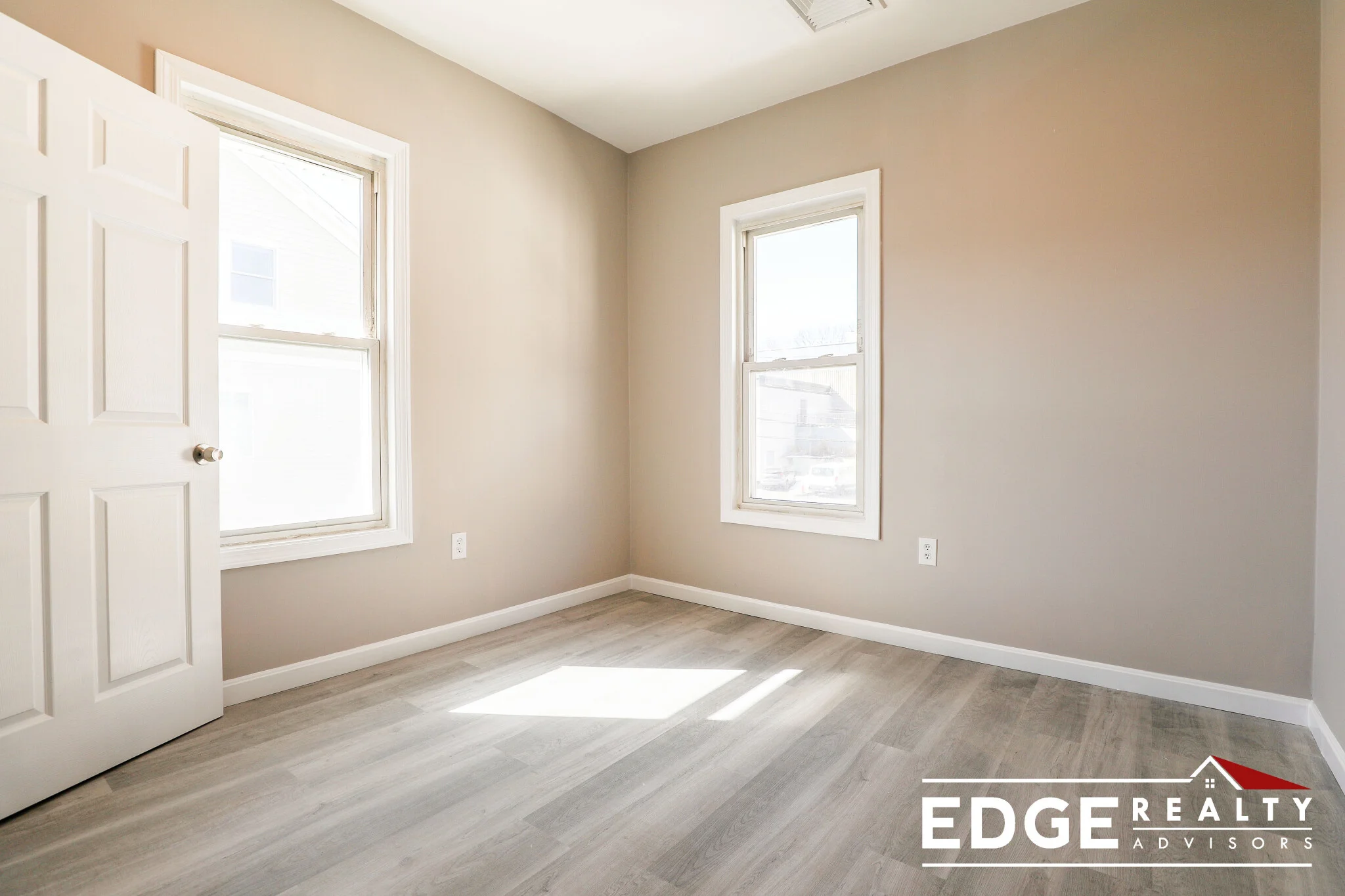 44 Long Ave, Brighton