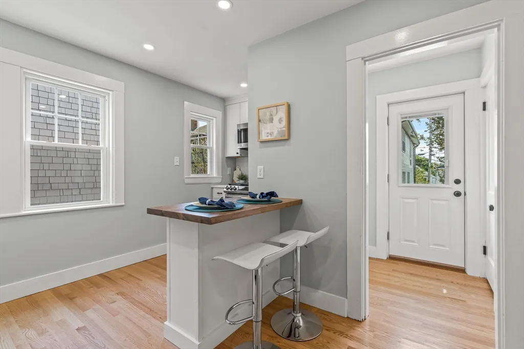 44-46 Woods Ave, West Somerville