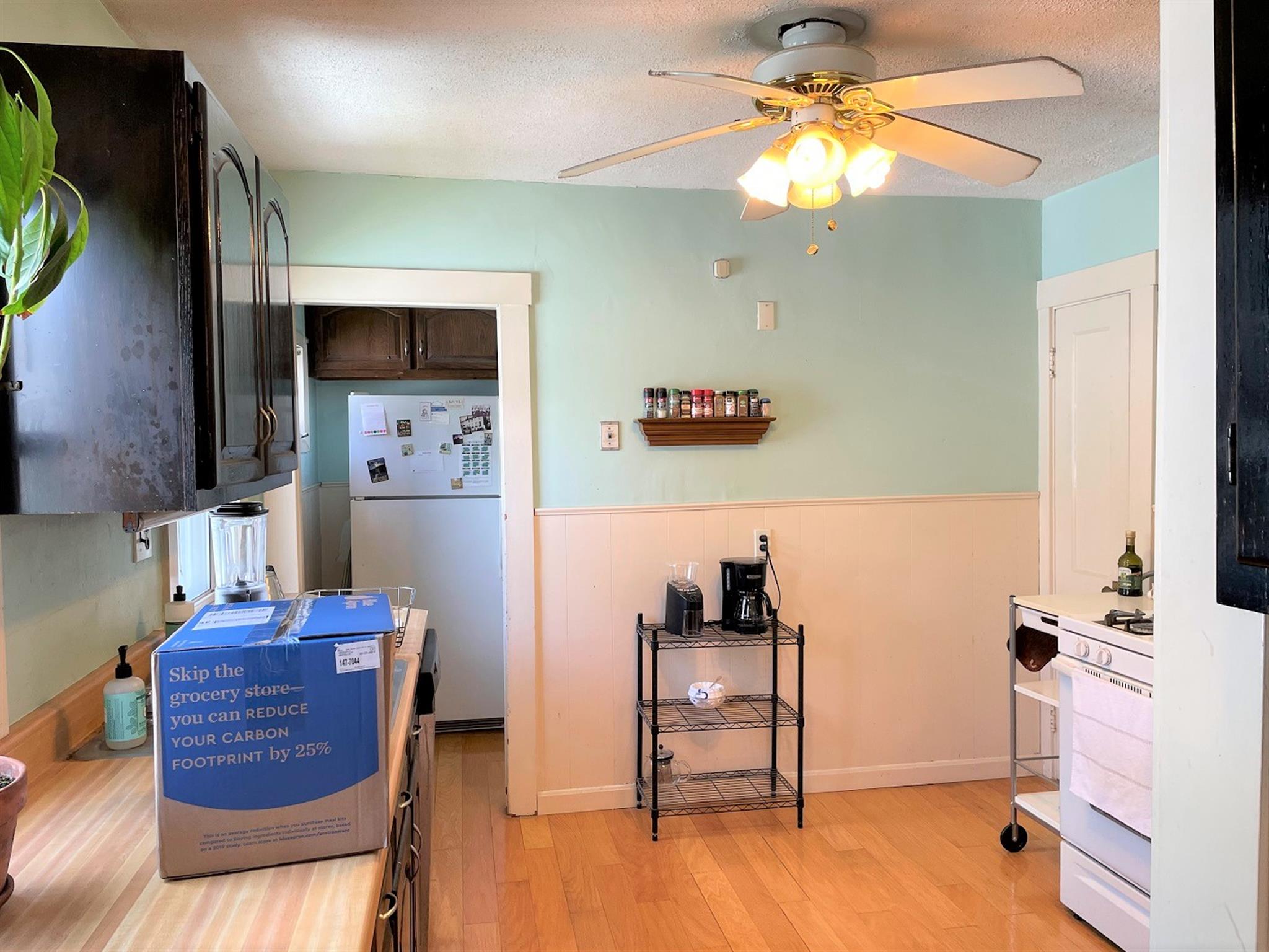 16 Hamilton St, West Somerville