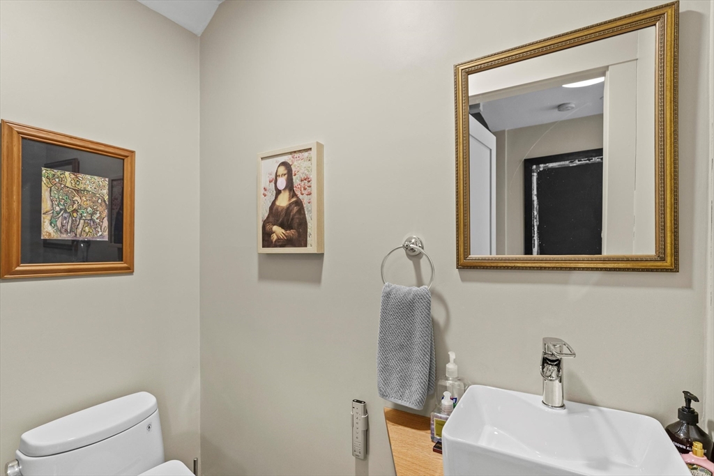 14 Francis Ave, Cambridge