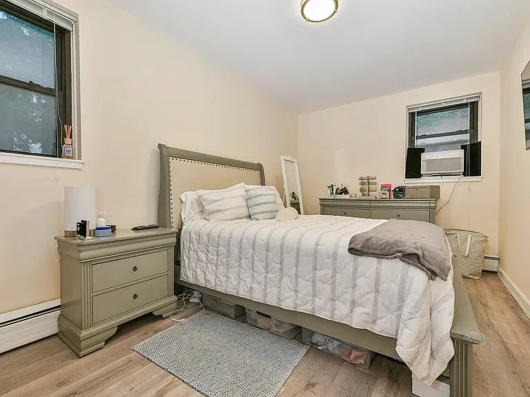 18 Juniper St, Coolidge Corner