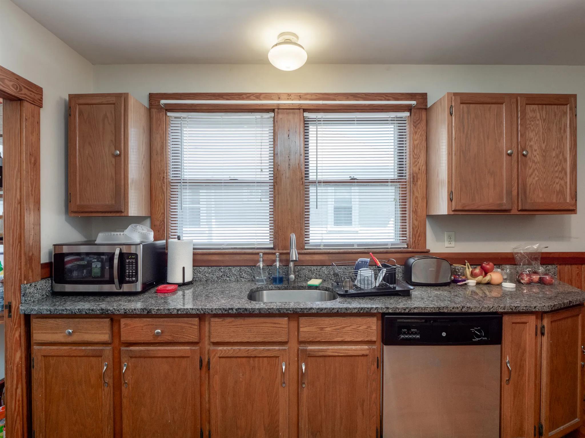 3 bed, 1 bath apartment for rent at 54 Upland Rd Unit 2A, Teele Square — photo 22 of 22