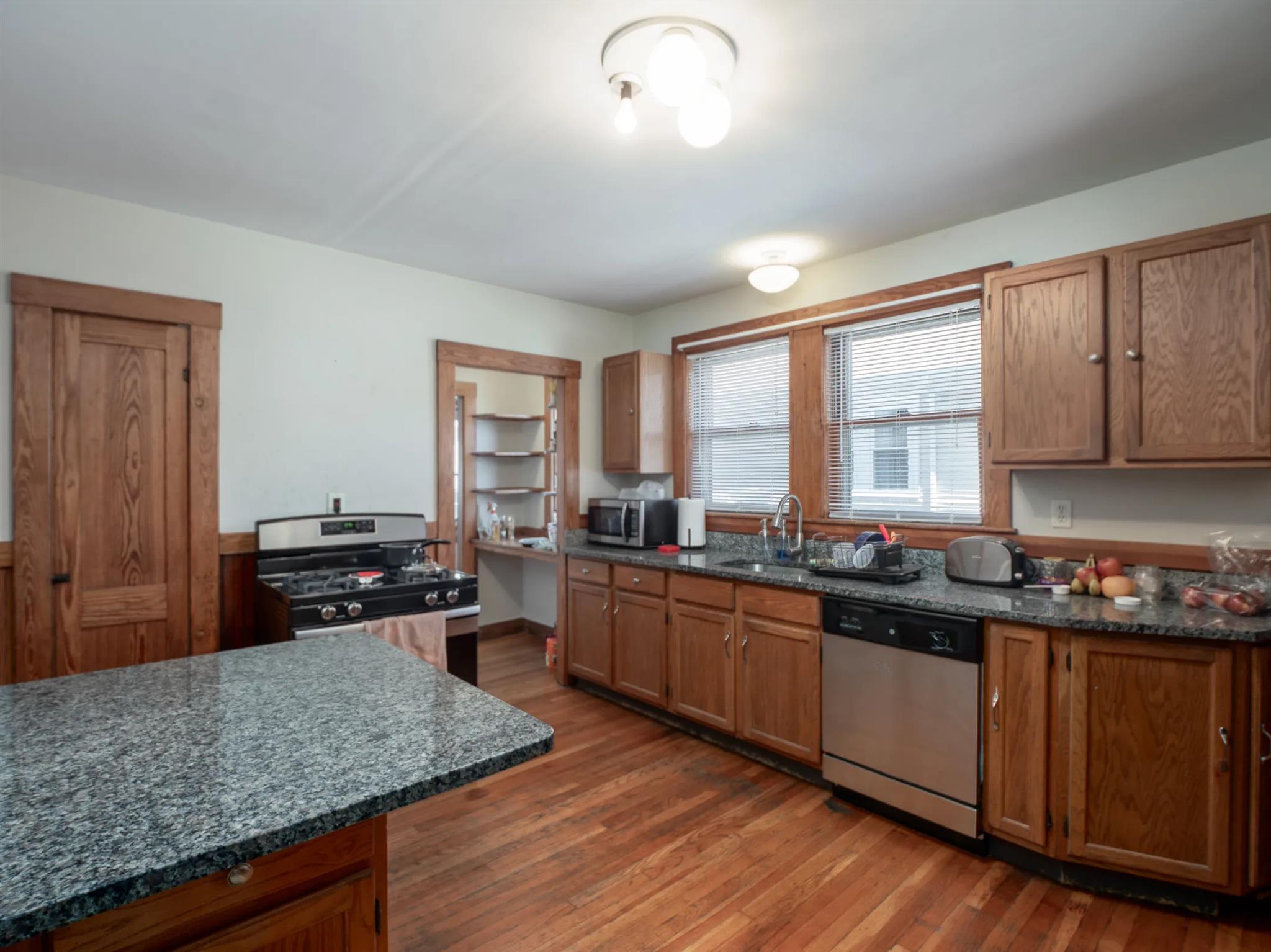 3 bed, 1 bath apartment for rent at 54 Upland Rd Unit 2A, Teele Square