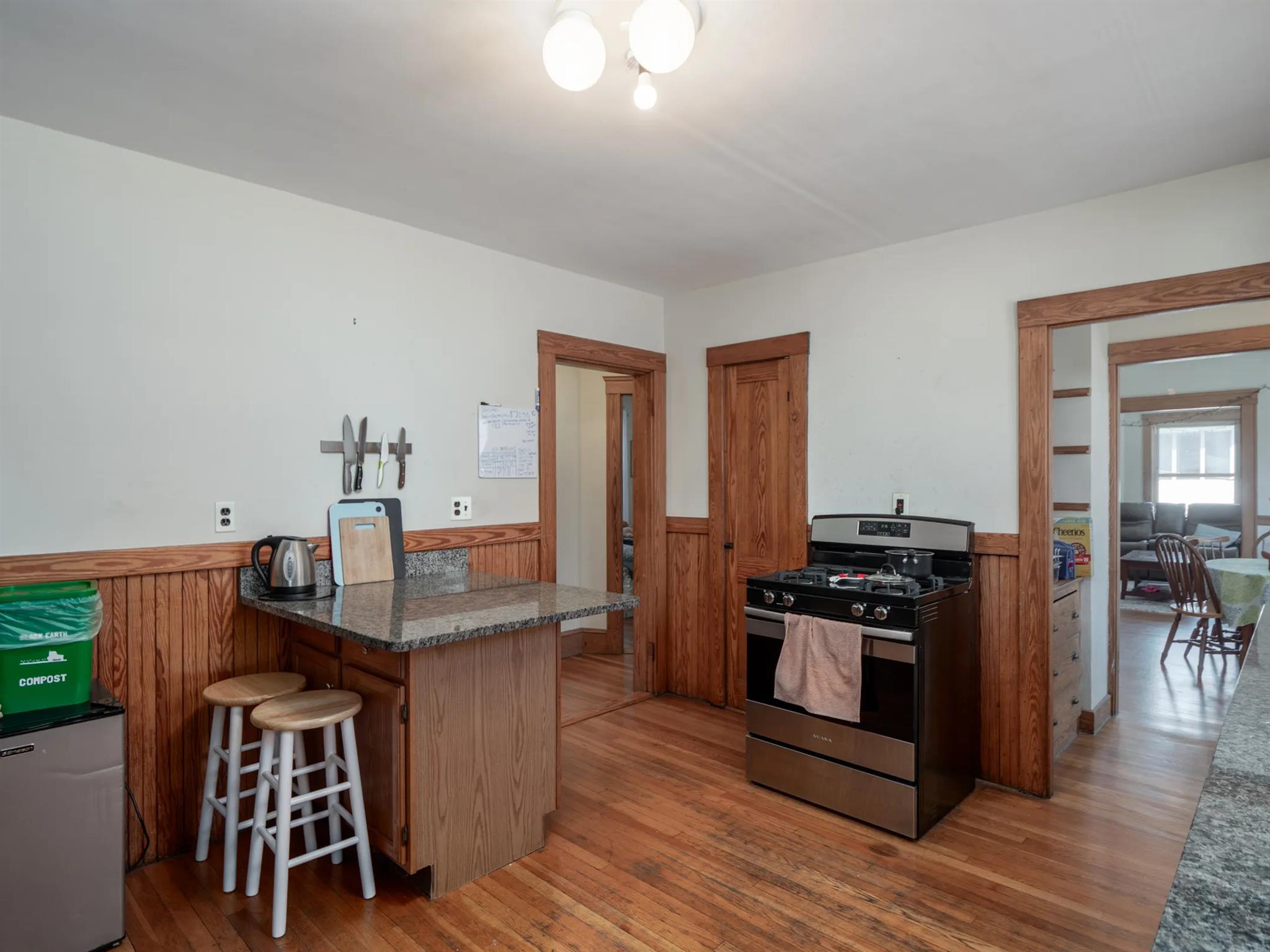 3 bed, 1 bath apartment for rent at 54 Upland Rd Unit 2A, Teele Square — photo 2 of 22