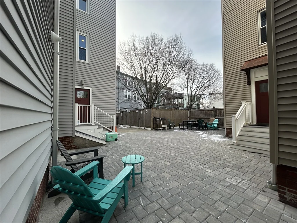 357 Prospect St, Wellington-Harrington